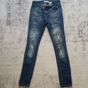 Paris Blue Jeans distruction size 5